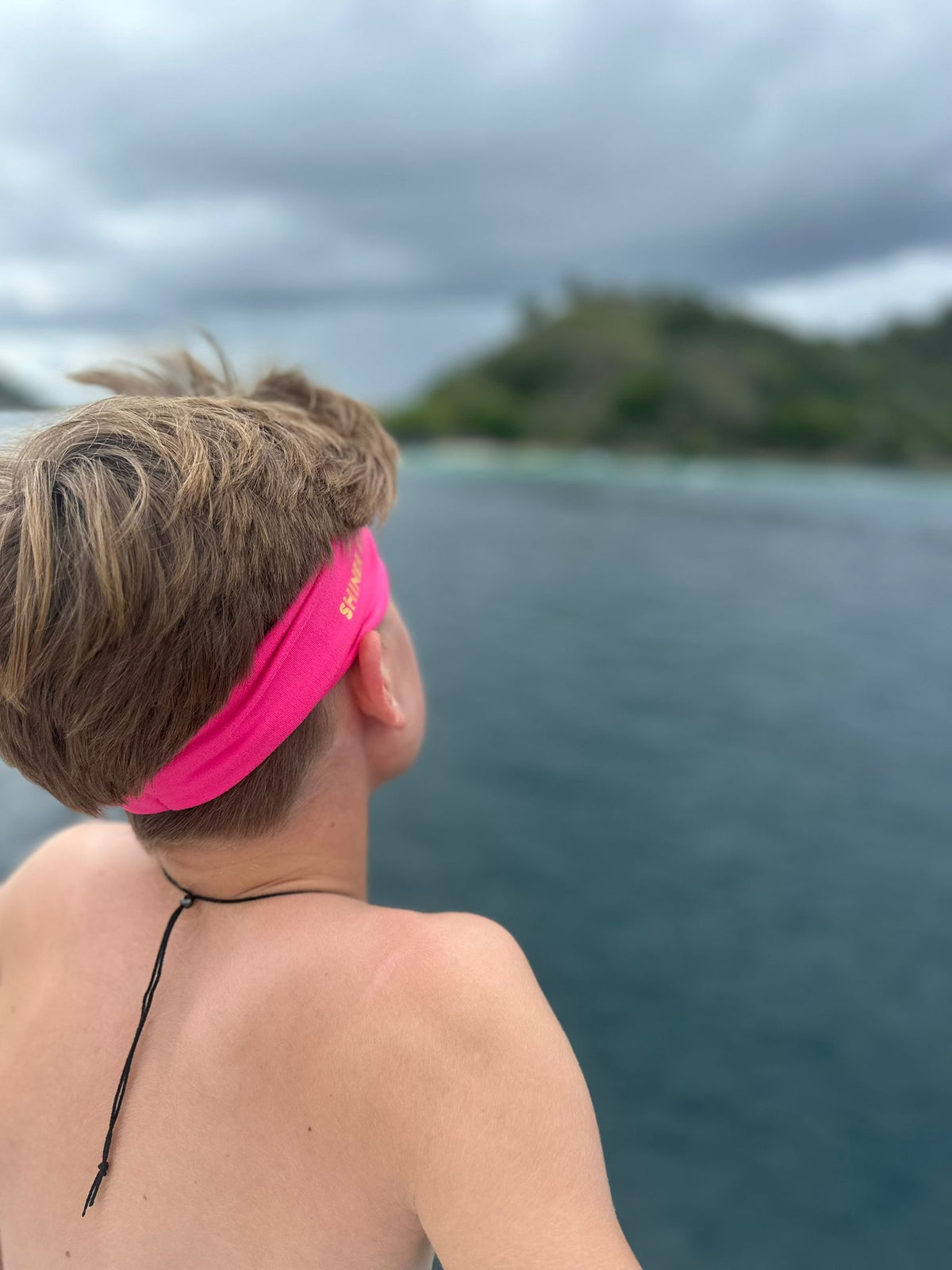 PINK SPORTS HEADBAND image 2